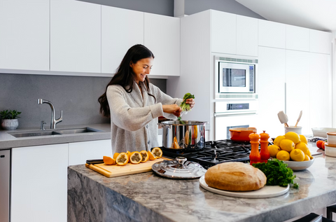 Building a Balanced Microbiome: Food and Lifestyle Tips for Gut Health